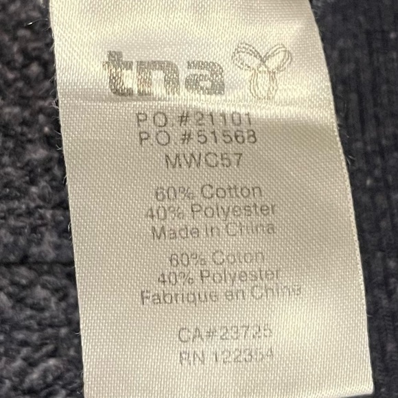 TNA:  Vintage Hoodie - Picture 6 of 8